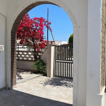 Appartamenti Jolly By Salentogo Torre Lapillo Exterior foto